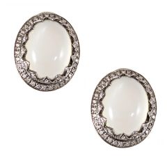 Pendientes con piedra luna y diamantes