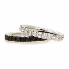 Alianza Eternity diamantes negros (tamaño mediano)