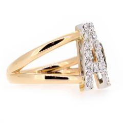 Anillo XL Inicial "A" diamantes blancos y brown