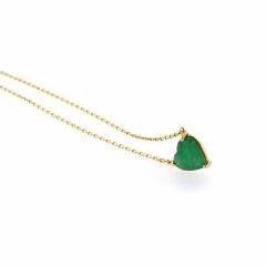 Colgante esmeralda talla corazón con cadena