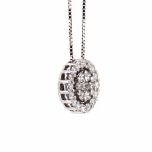 Colgante de diamantes con orla y cadena veneciana