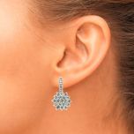 Pendientes rosetón de diamantes estrellado con cierre monaquela