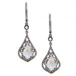 Pendientes de diamantes y cuarzo incoloro "Arabesque"