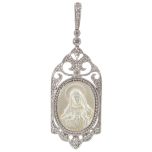 Medalla de nácar y diamantes