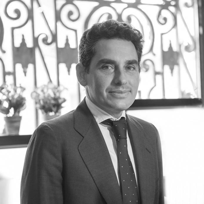 Héctor Marfil - Director General